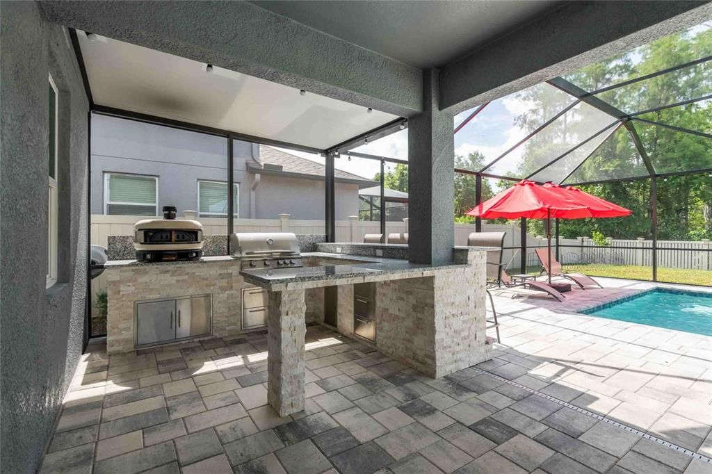 Active With Contract: $620,000 (4 beds, 3 baths, 2503 Square Feet)