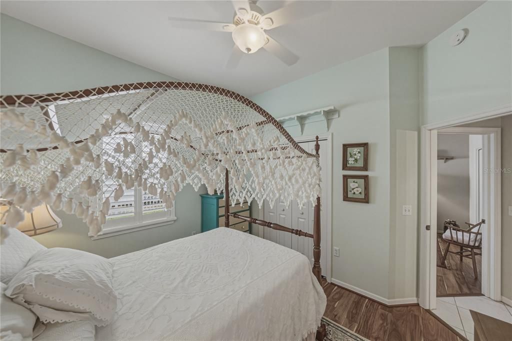 Active With Contract: $550,000 (4 beds, 3 baths, 2335 Square Feet)