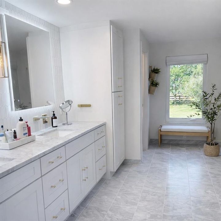 For Sale: $1,790,000 (3 beds, 3 baths, 2371 Square Feet)