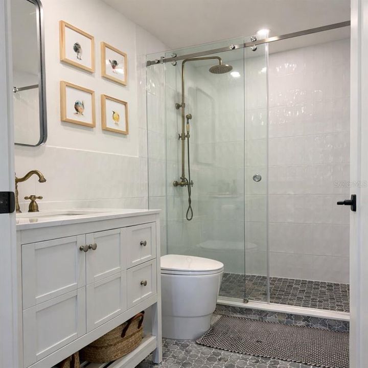 For Sale: $1,790,000 (3 beds, 3 baths, 2371 Square Feet)