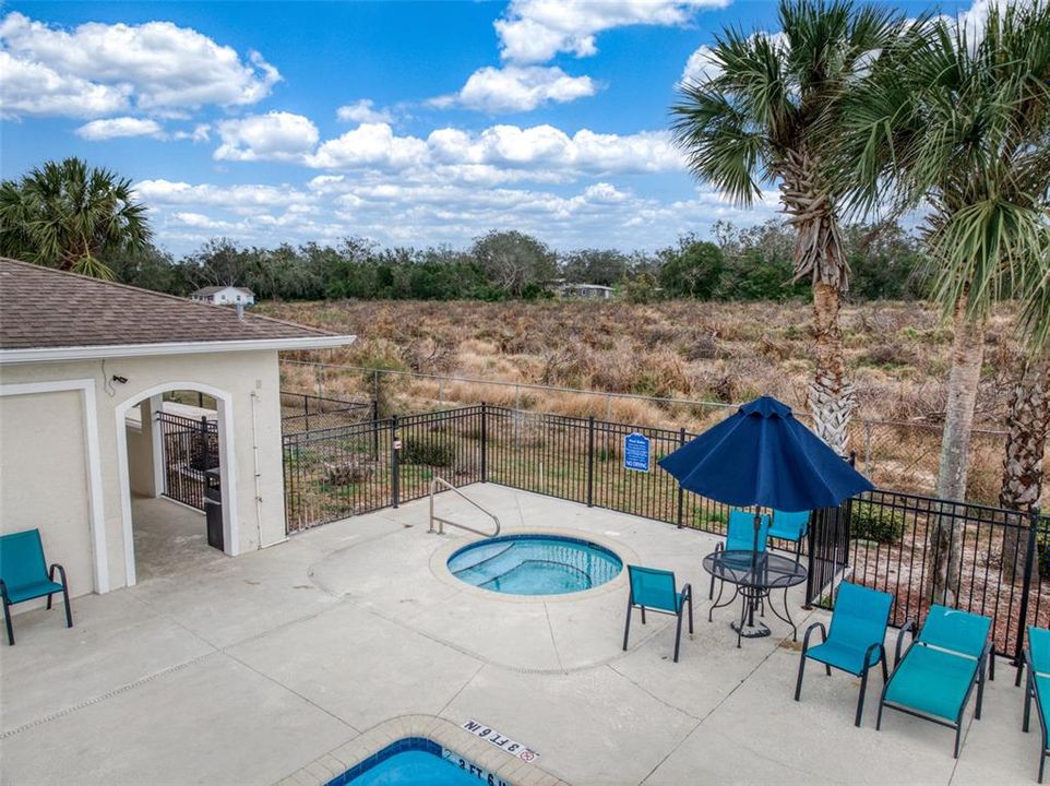 Active With Contract: $1,600 (3 beds, 2 baths, 1272 Square Feet)