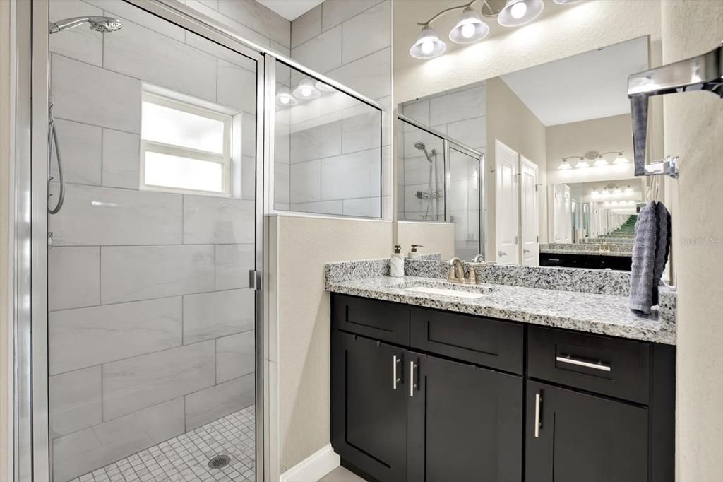For Sale: $270,000 (3 beds, 2 baths, 1584 Square Feet)