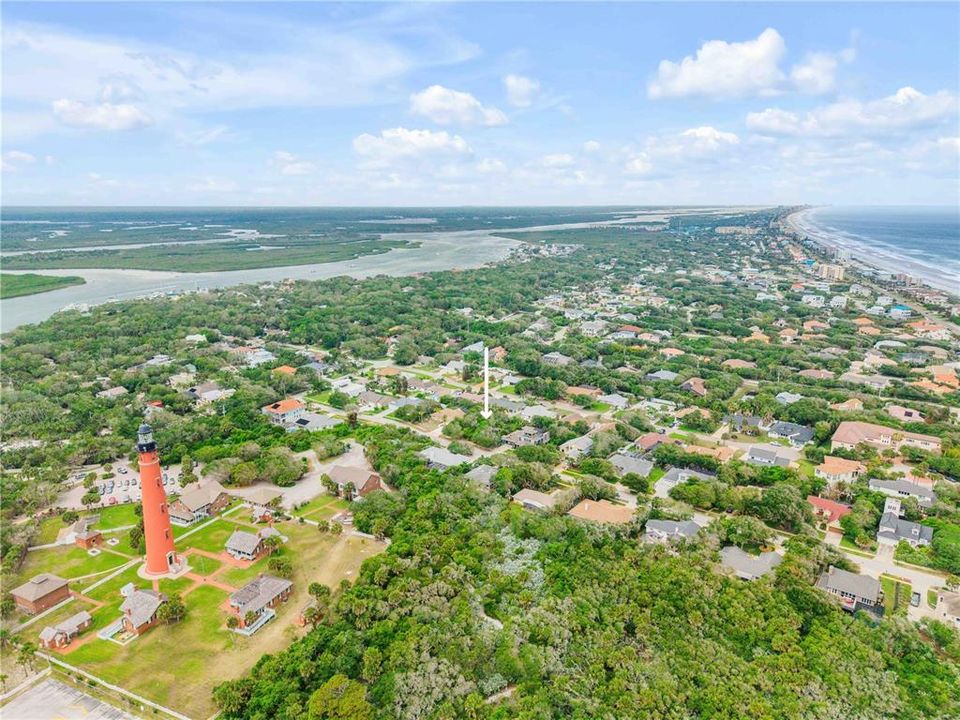 На продажу: $375,000 (0.24 acres)