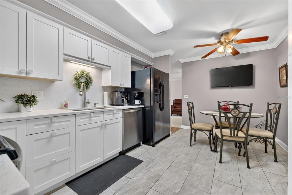 For Sale: $420,000 (3 beds, 2 baths, 1657 Square Feet)