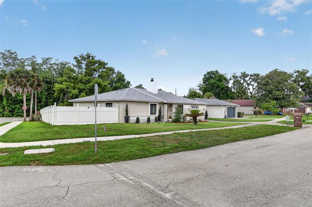 For Sale: $420,000 (3 beds, 2 baths, 1657 Square Feet)