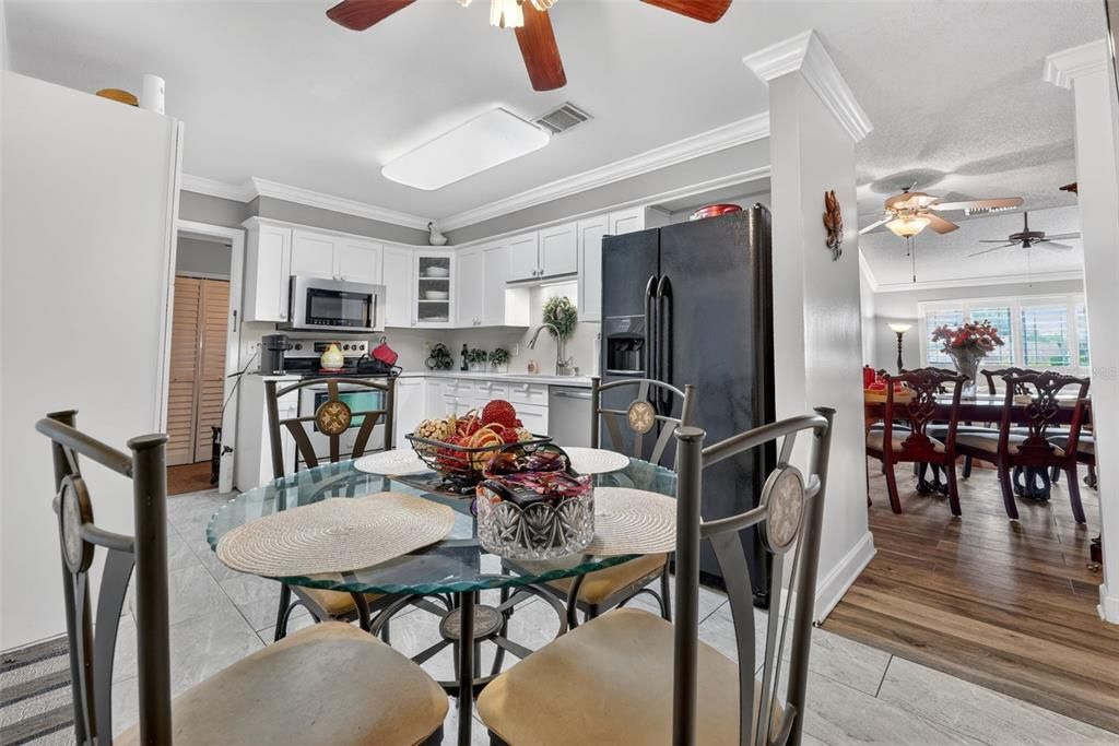 For Sale: $420,000 (3 beds, 2 baths, 1657 Square Feet)