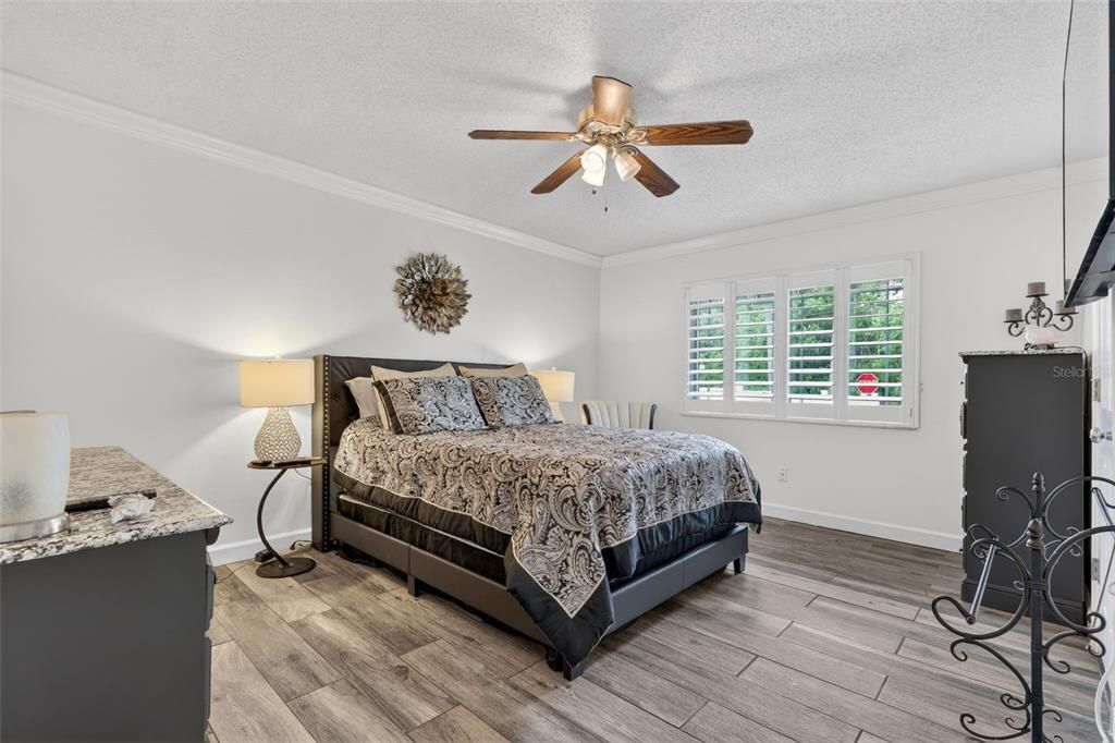 For Sale: $420,000 (3 beds, 2 baths, 1657 Square Feet)