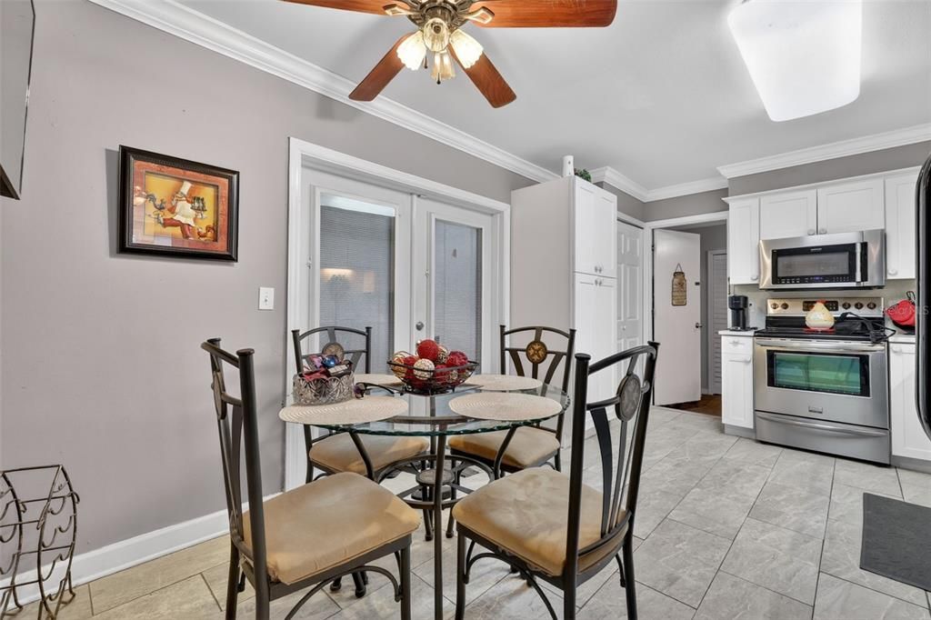 For Sale: $420,000 (3 beds, 2 baths, 1657 Square Feet)