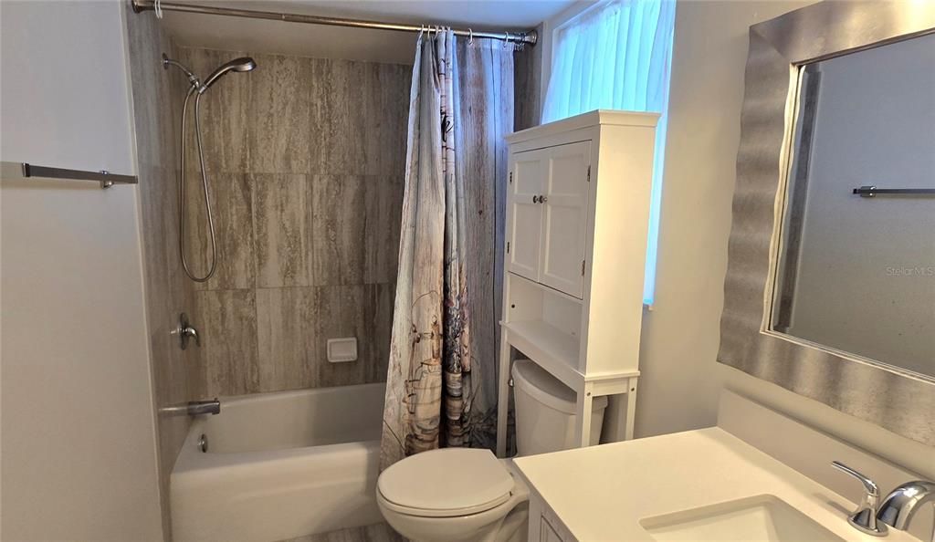 For Rent: $1,700 (1 beds, 1 baths, 763 Square Feet)