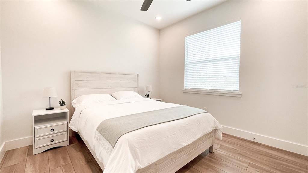 For Rent: $2,600 (3 beds, 3 baths, 1830 Square Feet)