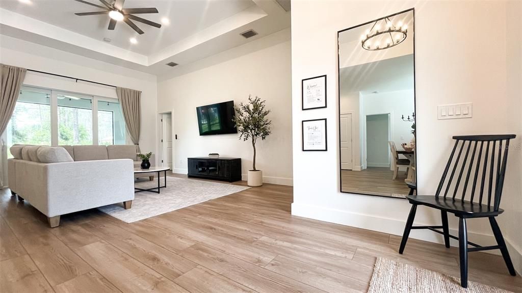 For Rent: $2,600 (3 beds, 3 baths, 1830 Square Feet)