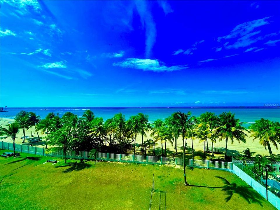 For Sale: $590,000 (2 beds, 1 baths, 980 Square Feet)