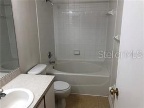 В аренду: $1,900 (2 спален, 2 ванн, 1595 Квадратных фут)