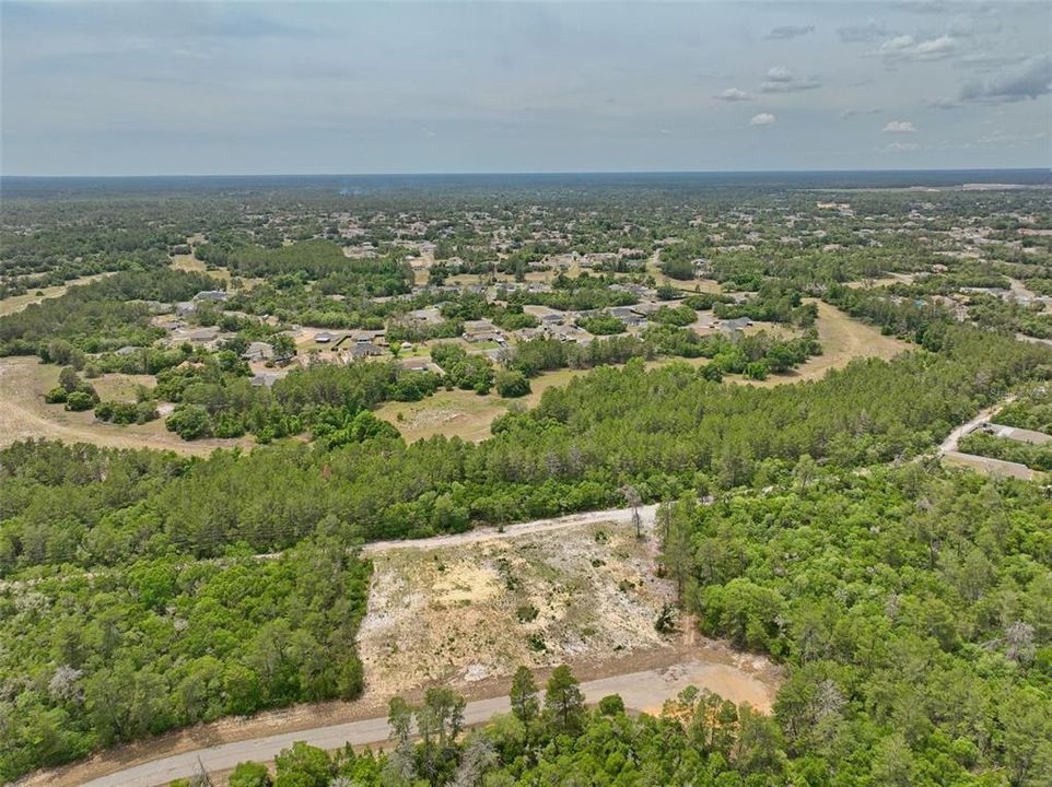 На продажу: $500,000 (1.79 acres)