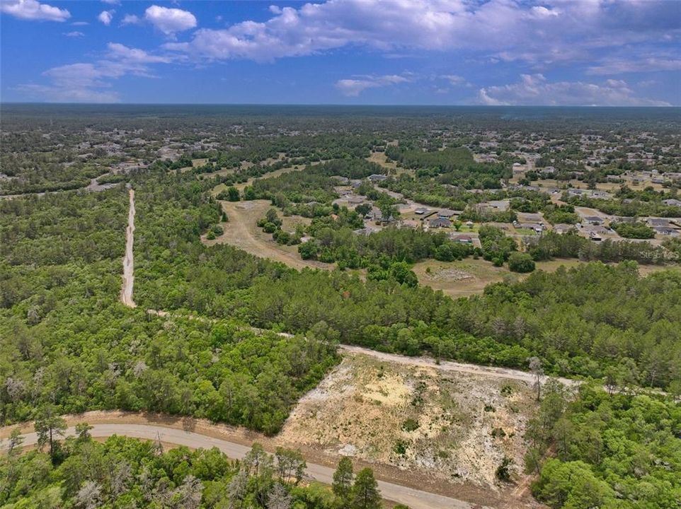 На продажу: $500,000 (1.79 acres)