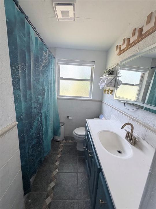 В аренду: $2,700 (3 спален, 2 ванн, 1685 Квадратных фут)