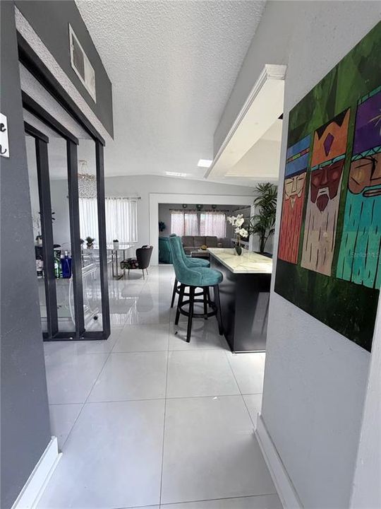 В аренду: $2,700 (3 спален, 2 ванн, 1685 Квадратных фут)