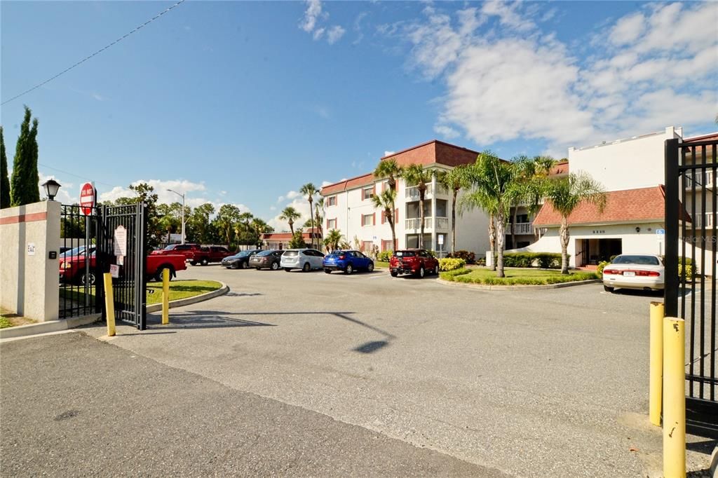 For Sale: $110,000 (2 beds, 2 baths, 1248 Square Feet)