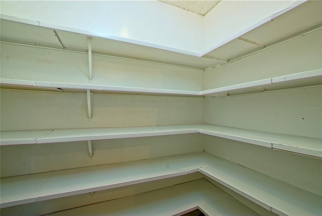For Sale: $110,000 (2 beds, 2 baths, 1248 Square Feet)
