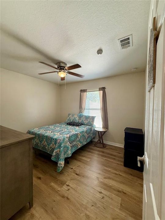 En Venta: $275,000 (3 camas, 2 baños, 1163 Pies cuadrados)