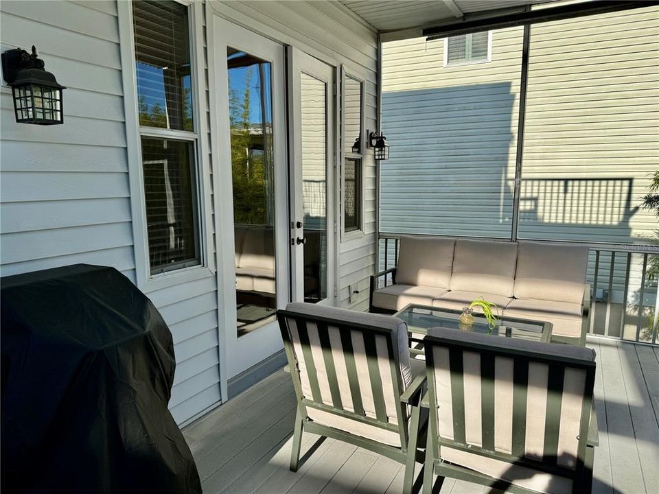 For Sale: $629,999 (4 beds, 2 baths, 2359 Square Feet)