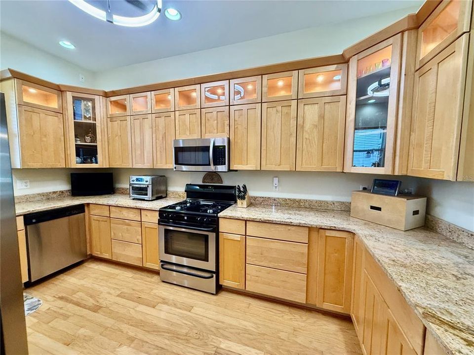For Sale: $629,999 (4 beds, 2 baths, 2359 Square Feet)