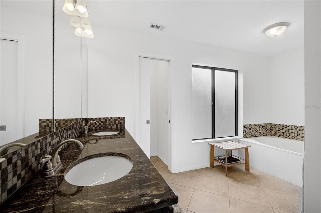 For Sale: $675,000 (3 beds, 2 baths, 2232 Square Feet)