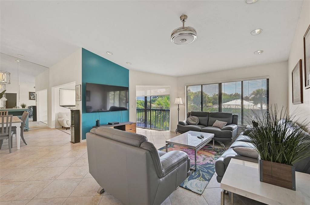For Sale: $675,000 (3 beds, 2 baths, 2232 Square Feet)
