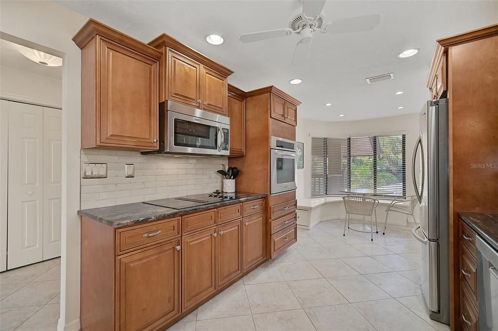 For Sale: $675,000 (3 beds, 2 baths, 2232 Square Feet)