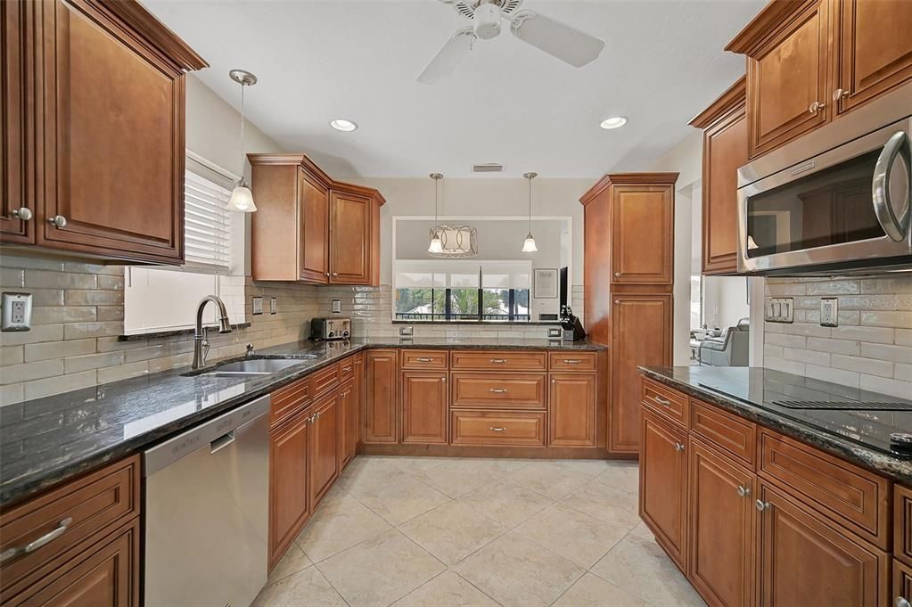 For Sale: $675,000 (3 beds, 2 baths, 2232 Square Feet)