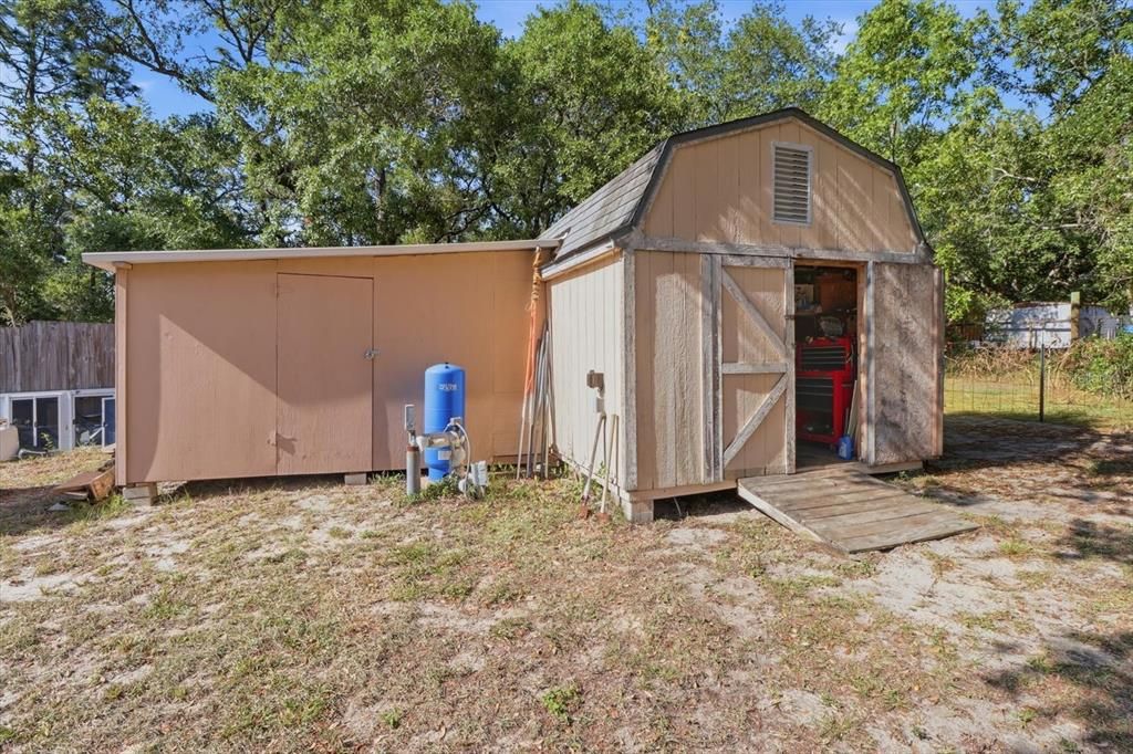 For Sale: $275,000 (4 beds, 2 baths, 2000 Square Feet)