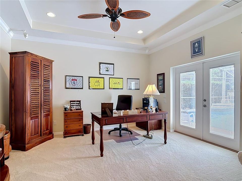 For Sale: $1,295,000 (3 beds, 2 baths, 2114 Square Feet)