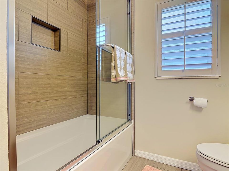 For Sale: $1,295,000 (3 beds, 2 baths, 2114 Square Feet)