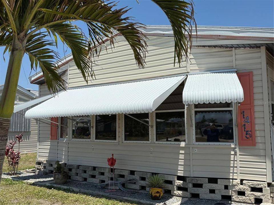 En Venta: $175,000 (2 camas, 2 baños, 1056 Pies cuadrados)