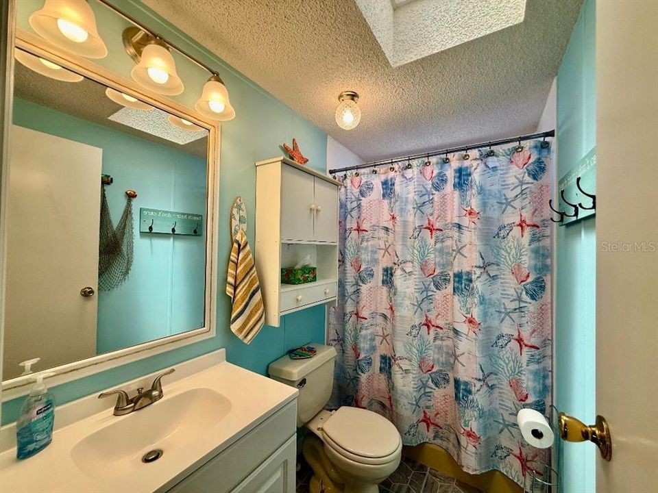 En Venta: $175,000 (2 camas, 2 baños, 1056 Pies cuadrados)