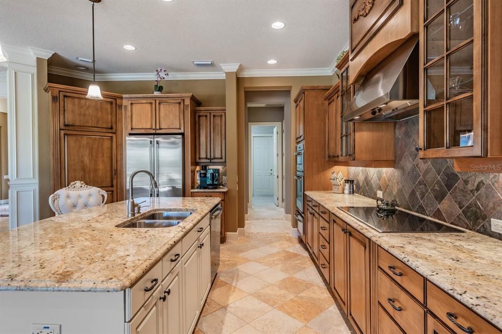 For Sale: $1,350,000 (3 beds, 3 baths, 3331 Square Feet)