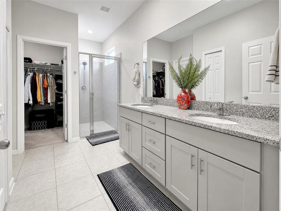 For Sale: $340,000 (3 beds, 2 baths, 1680 Square Feet)