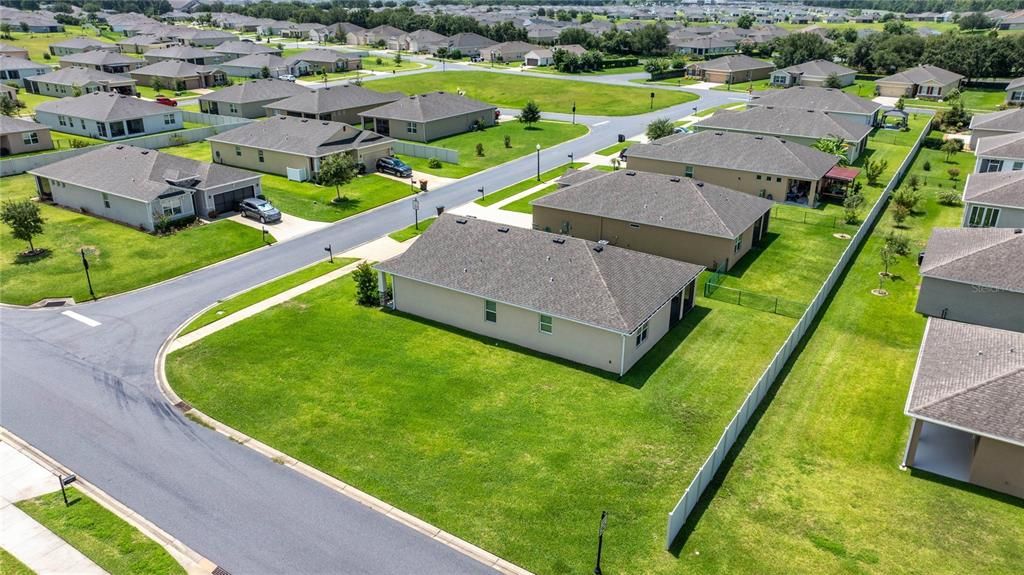 For Rent: $2,000 (2 beds, 2 baths, 1850 Square Feet)