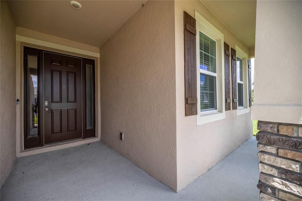 For Rent: $2,000 (2 beds, 2 baths, 1850 Square Feet)