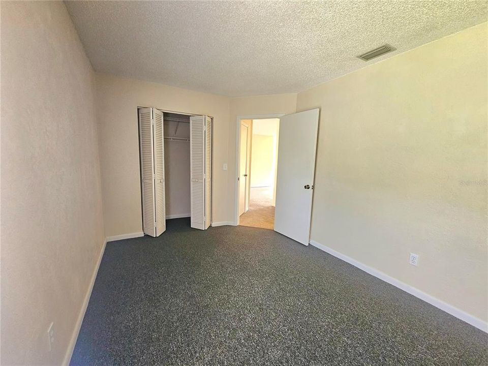 На продажу: $169,000 (2 спален, 2 ванн, 1098 Квадратных фут)