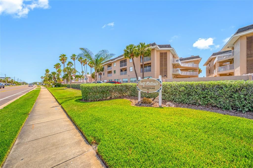 For Sale: $690,000 (2 beds, 2 baths, 1065 Square Feet)