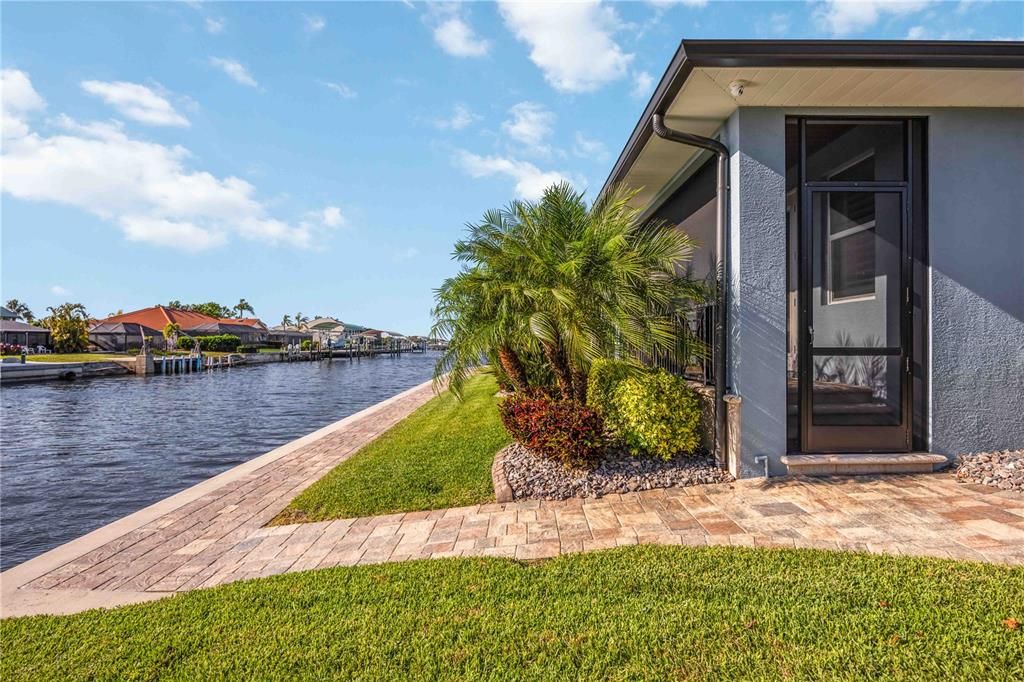 For Sale: $2,700,000 (4 beds, 4 baths, 3169 Square Feet)