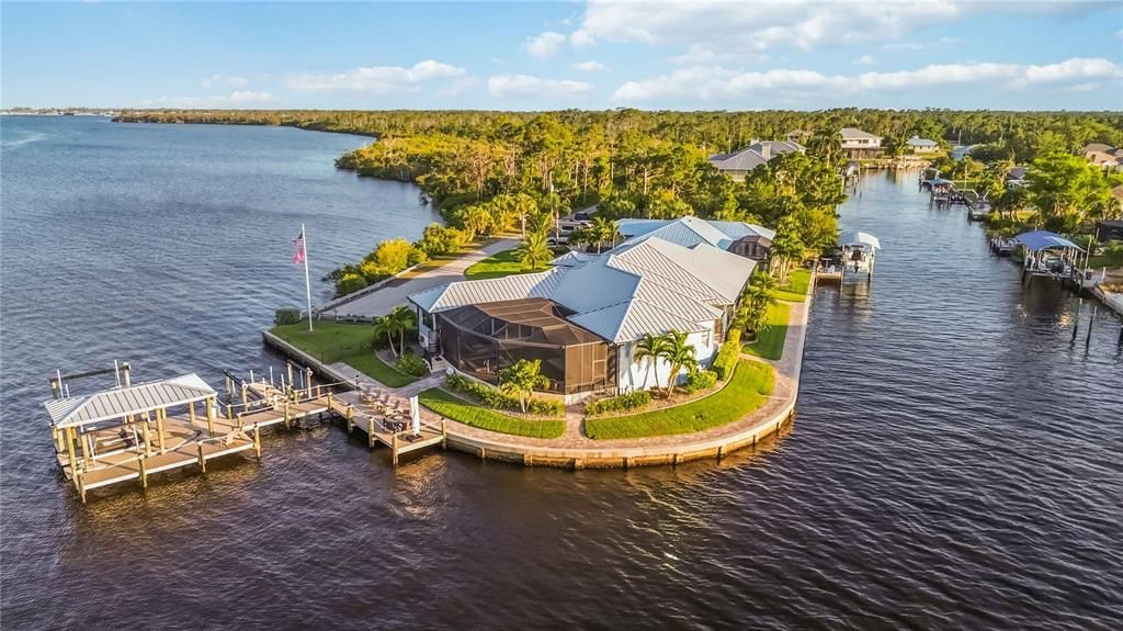 For Sale: $2,700,000 (4 beds, 4 baths, 3169 Square Feet)