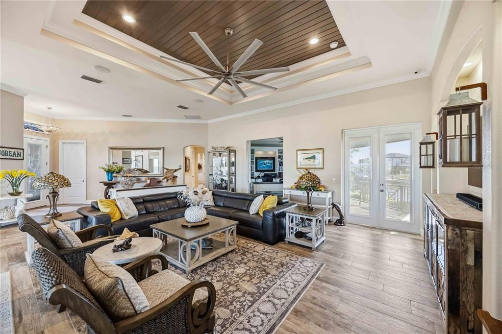 For Sale: $2,700,000 (4 beds, 4 baths, 3169 Square Feet)