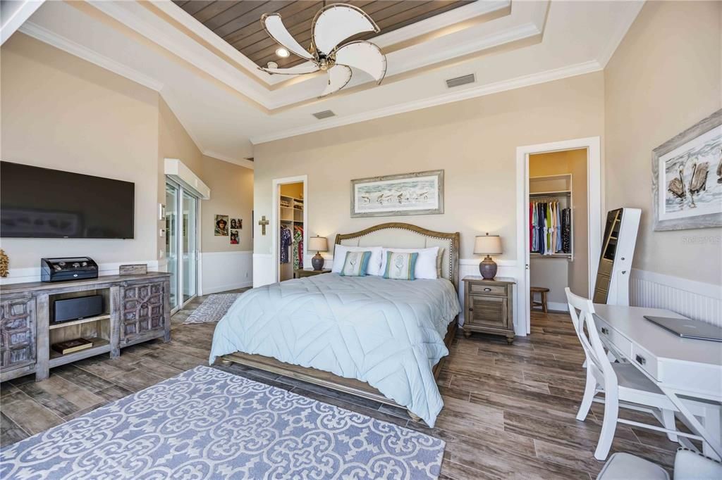 For Sale: $2,700,000 (4 beds, 4 baths, 3169 Square Feet)