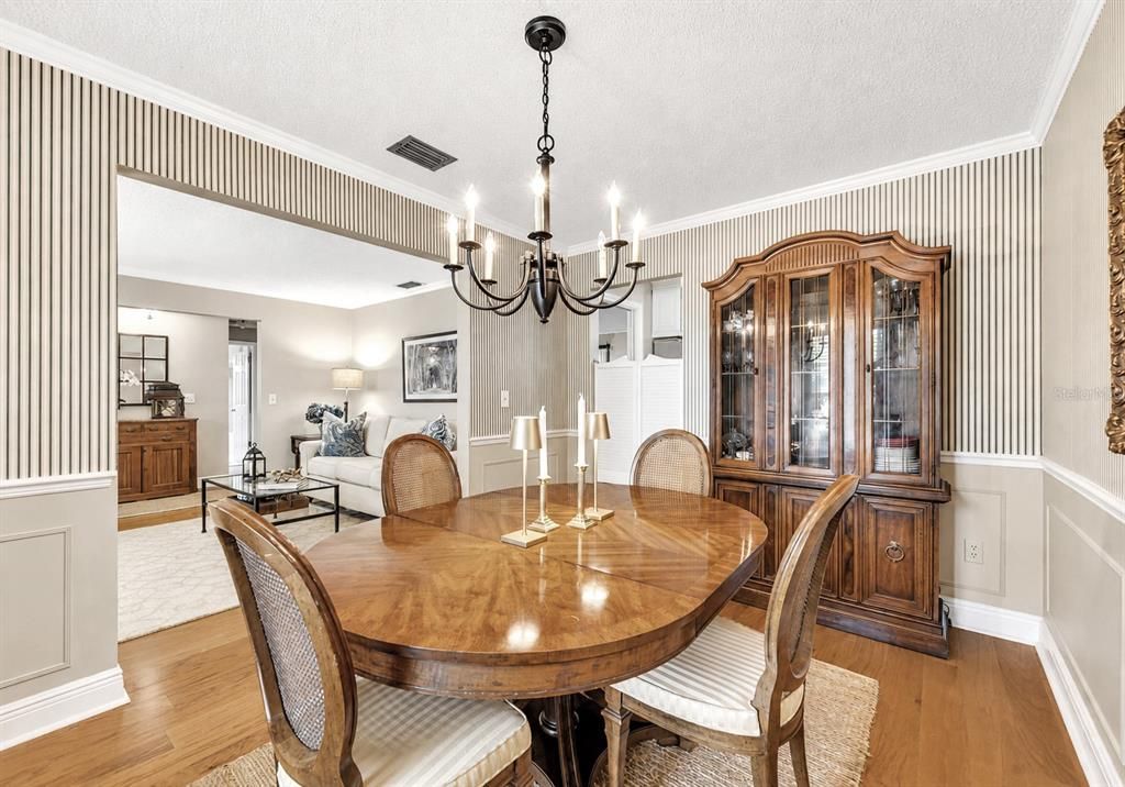 For Sale: $455,900 (3 beds, 2 baths, 1722 Square Feet)