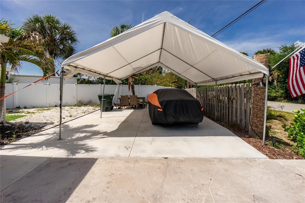 For Sale: $575,000 (2 beds, 2 baths, 1494 Square Feet)