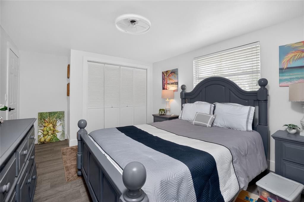 For Sale: $575,000 (2 beds, 2 baths, 1494 Square Feet)