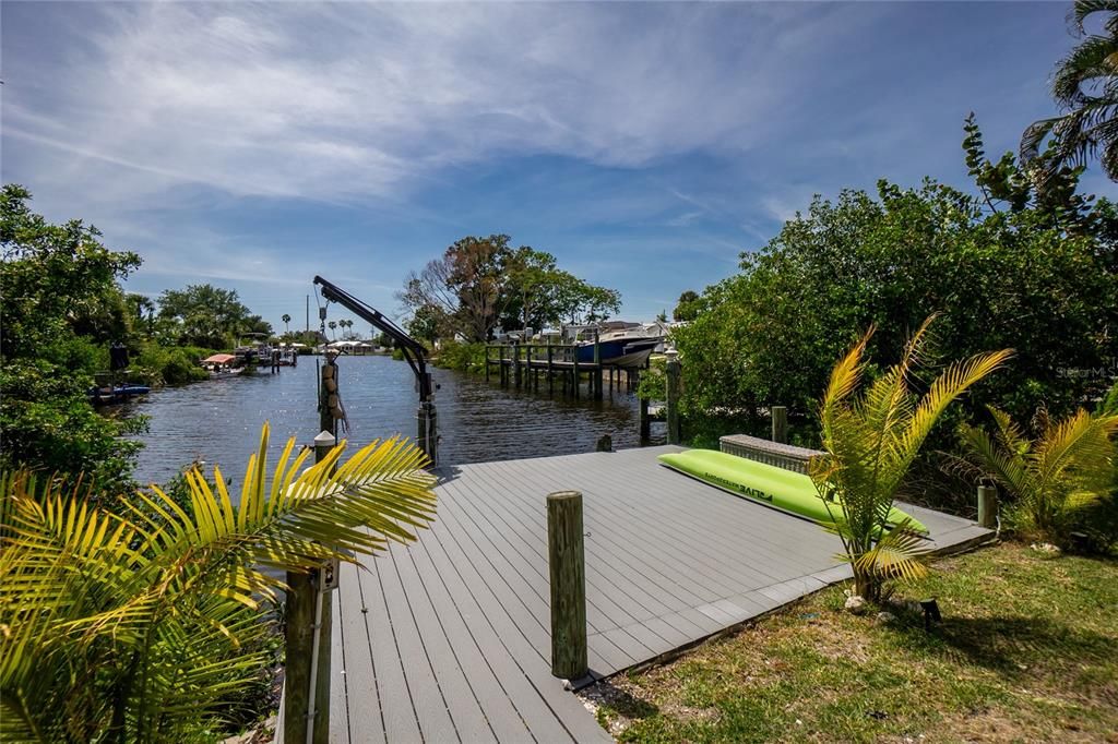 For Sale: $575,000 (2 beds, 2 baths, 1494 Square Feet)
