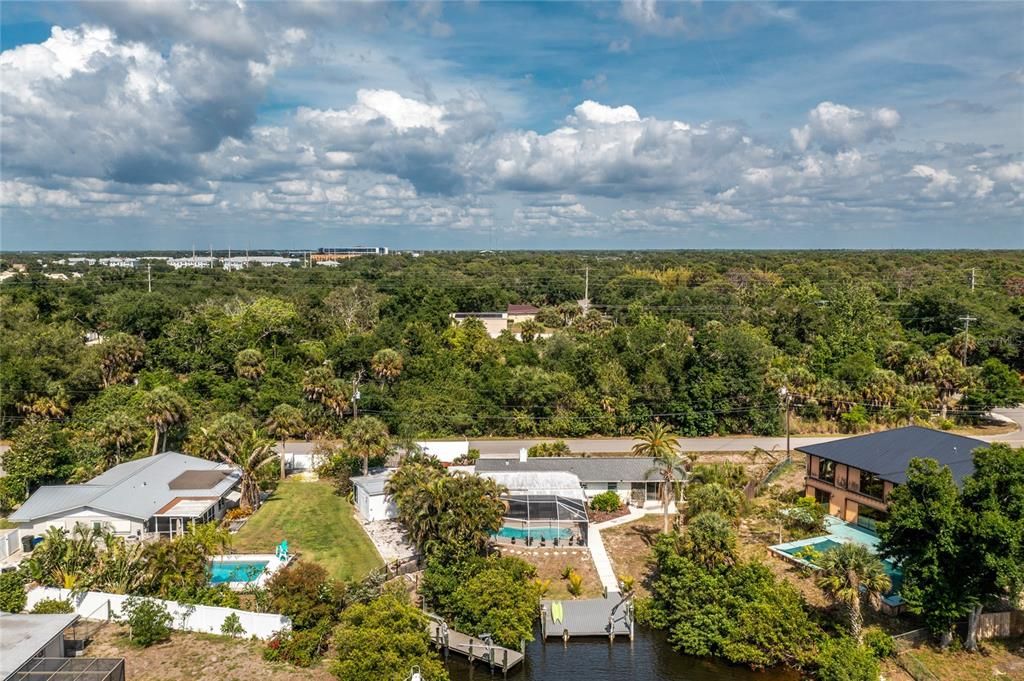 For Sale: $575,000 (2 beds, 2 baths, 1494 Square Feet)